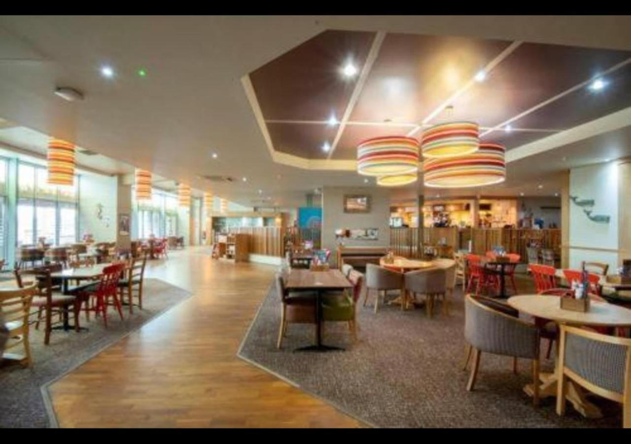 Sbl70 - Camber Sands Holiday Park - Sleeps 8 - Close Swimming Pools And Facilities - Private Parking Eksteriør billede